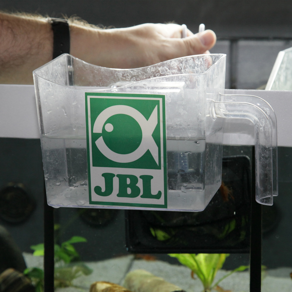 Fischfangbecher-JBL-Fischfangbecher-kaufen.jpg